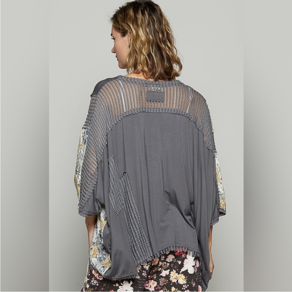 POL Charcoal Floral Patchwork Tunic - Picture 4 of 6
